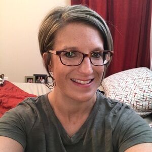 Meet your Posher, Julie